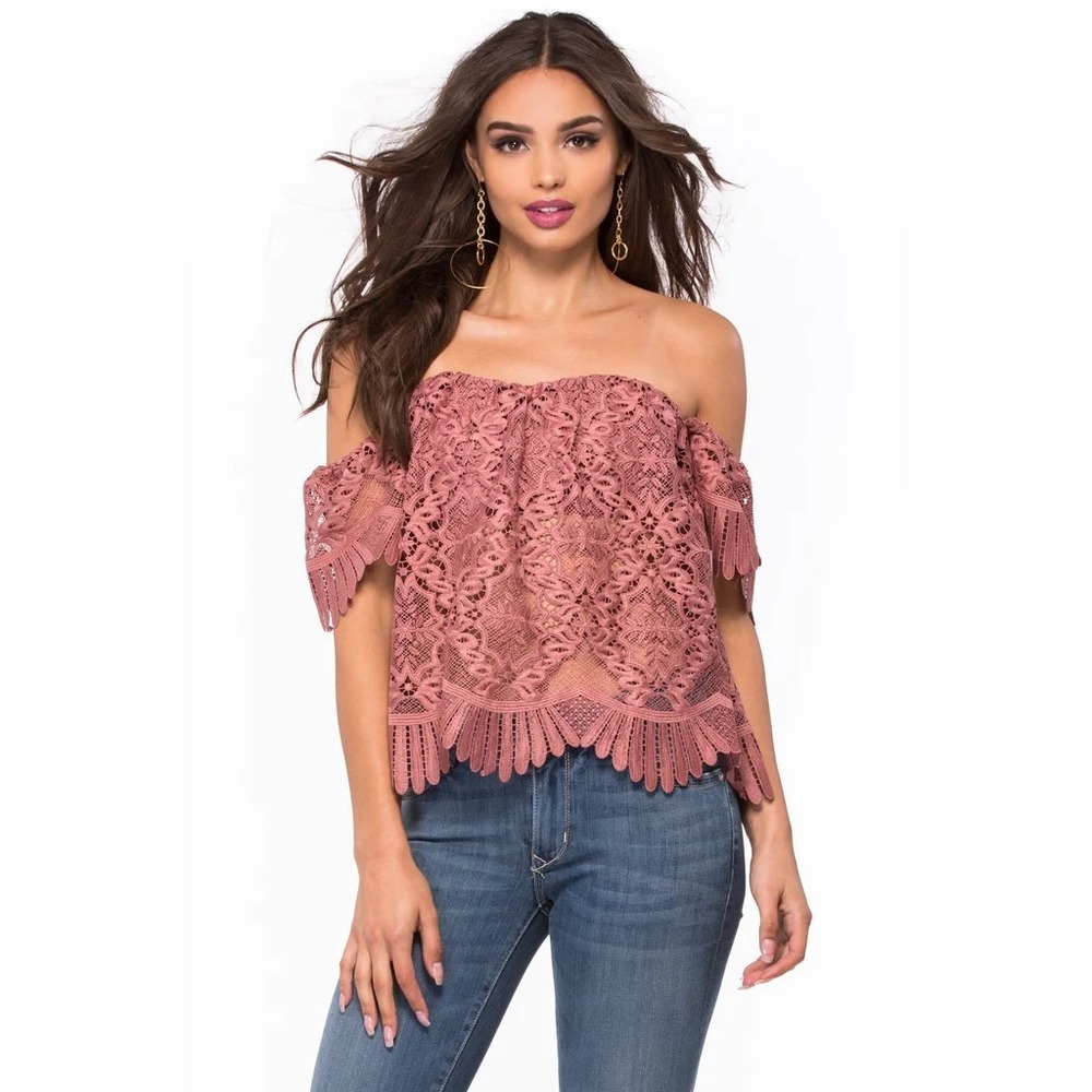 Lovers + Friends Life's A Beach Top Women's Mauve Lace Off-the-Shoulder - Medium